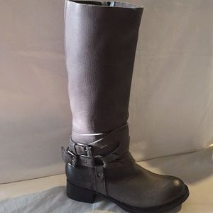 Lola Cruz Leather Boots